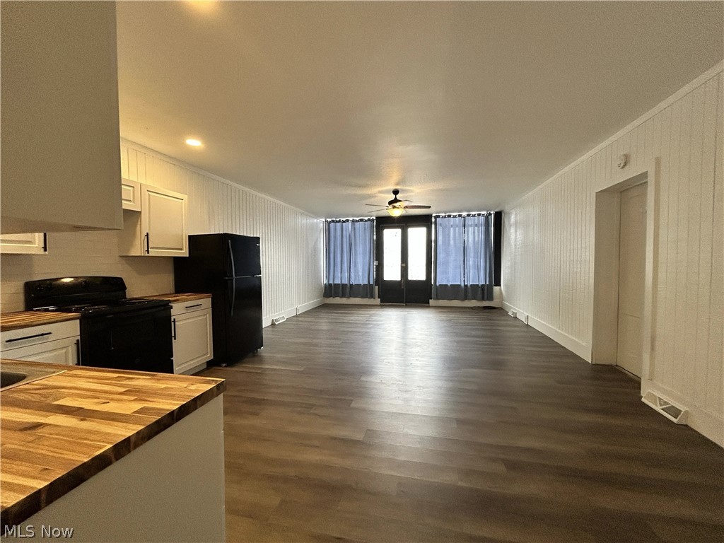 212 Main Street Toronto OH 43964