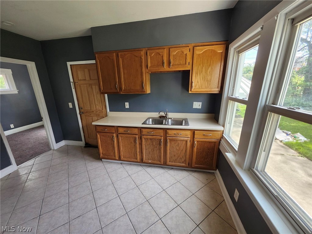 10308 Homeworth Avenue Garfield Heights OH 44125