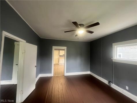 10304 Shale Avenue Cleveland OH 44104