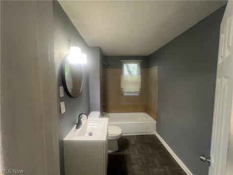 10304 Shale Avenue Cleveland OH 44104