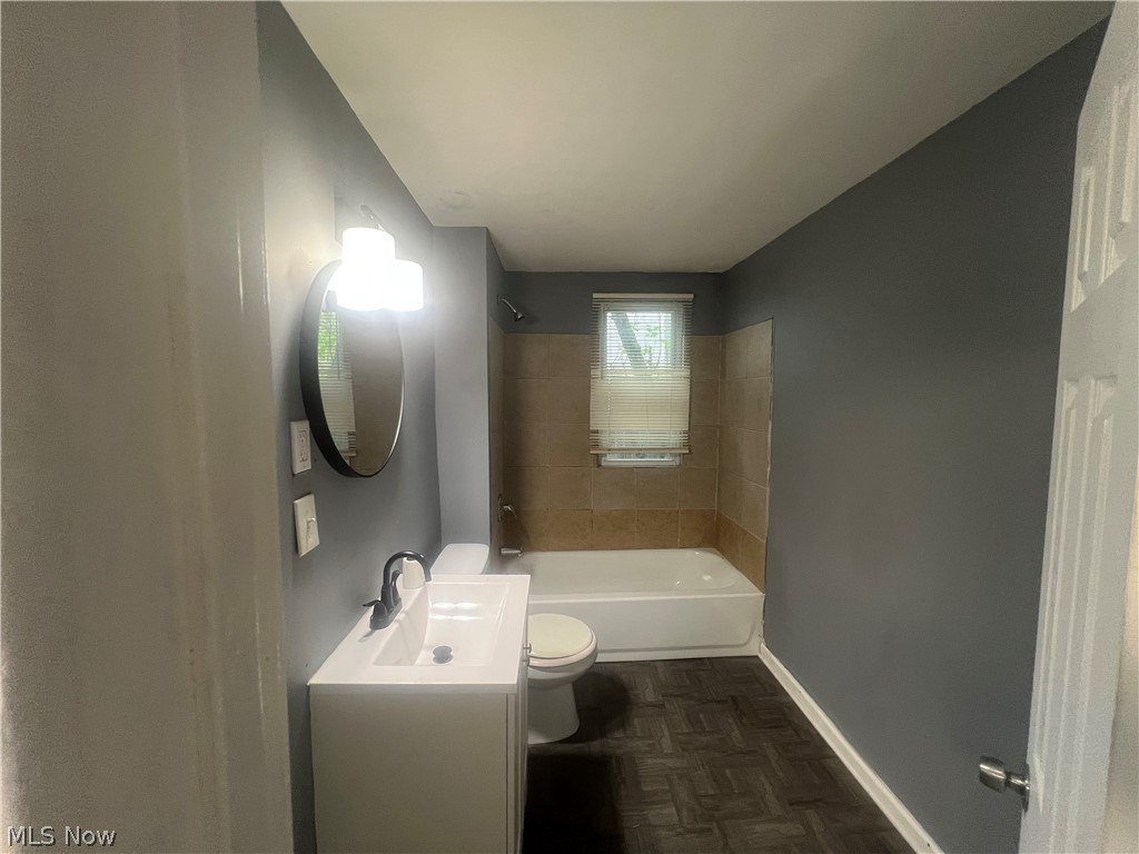 10304 Shale Avenue Cleveland OH 44104
