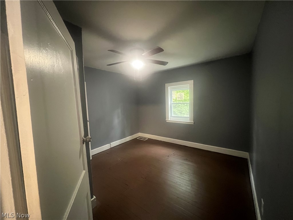 10304 Shale Avenue Cleveland OH 44104