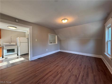 3150 W 70th Street Cleveland OH 44102