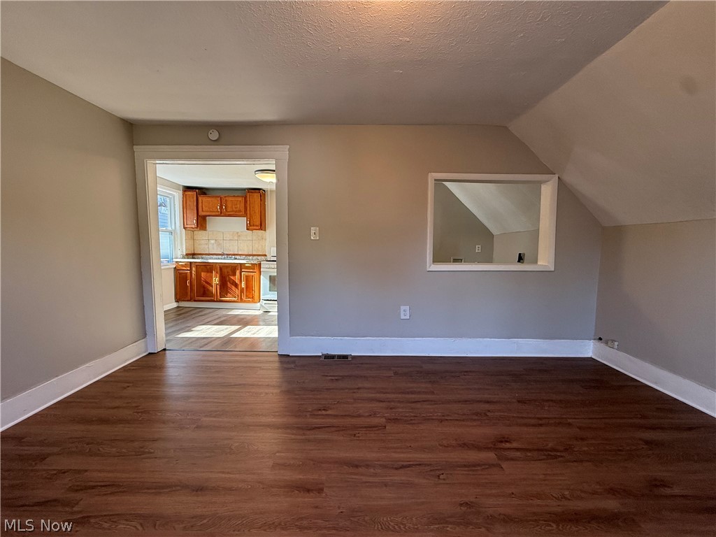 3150 W 70th Street Cleveland OH 44102