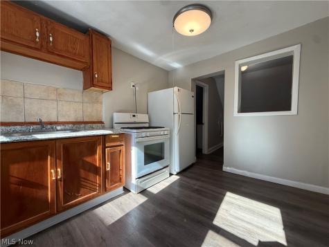 3150 W 70th Street Cleveland OH 44102