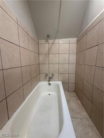 3150 W 70th Street Cleveland OH 44102