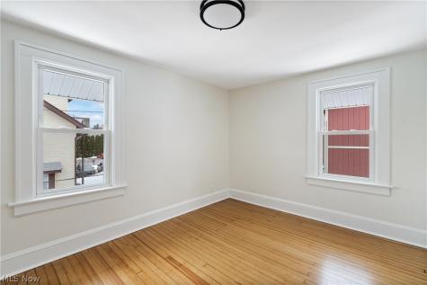 378 Cross Street Akron OH 44311