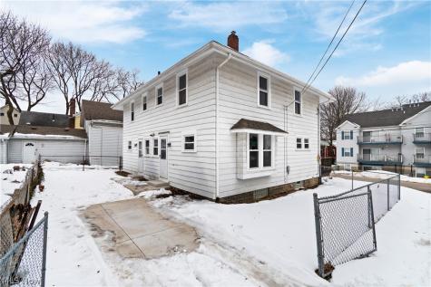 378 Cross Street Akron OH 44311
