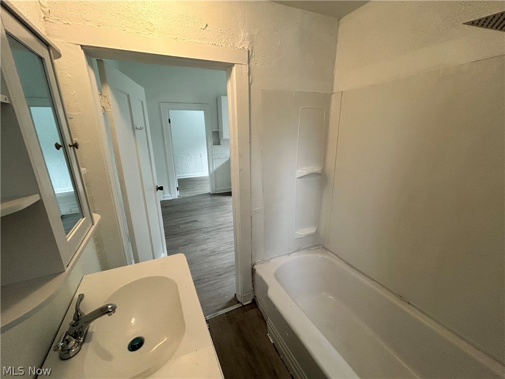 3654 E 53rd Street Cleveland OH 44105