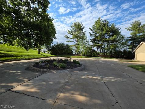 29 Lethbridge Lane Copley OH 44321