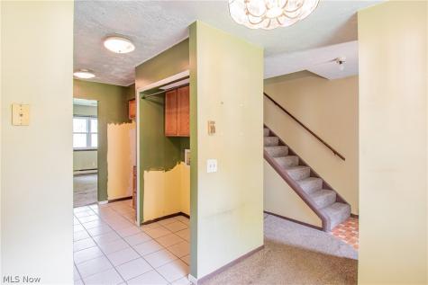 217 Edwin Street NW Hartville OH 44632