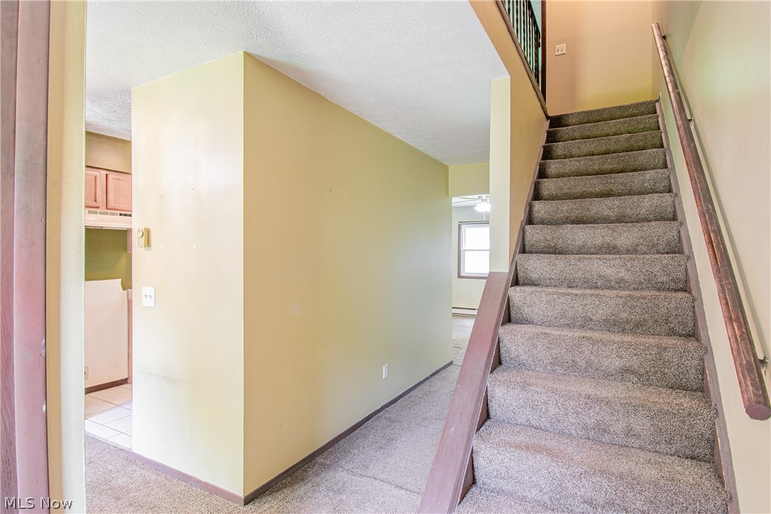 217 Edwin Street NW Hartville OH 44632