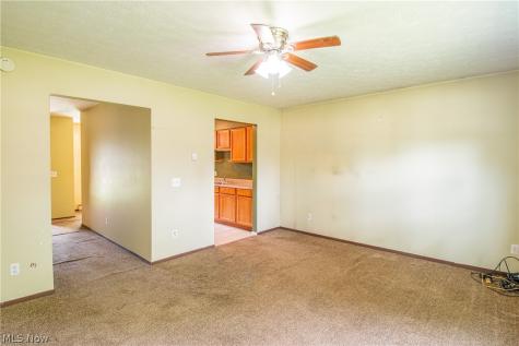 217 Edwin Street NW Hartville OH 44632