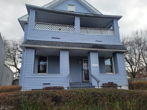 13233 Carrington Avenue Cleveland OH 44135