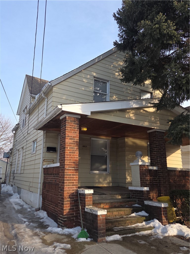 3803 E 50th Street Cleveland OH 44105