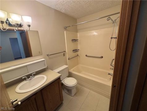 59 Lincoln Way E Massillon OH 44646