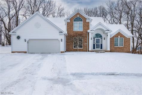 11002 Trenton Road NW Uniontown OH 44685