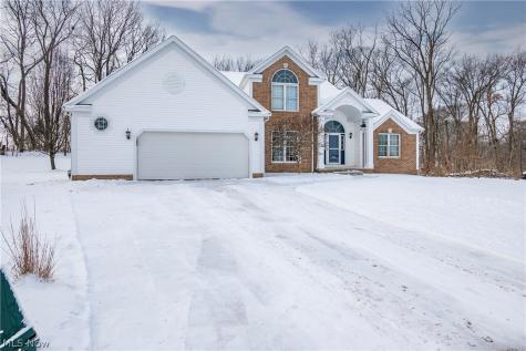 11002 Trenton Road NW Uniontown OH 44685