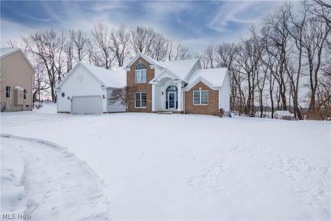 11002 Trenton Road NW Uniontown OH 44685