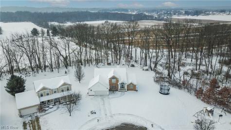 11002 Trenton Road NW Uniontown OH 44685