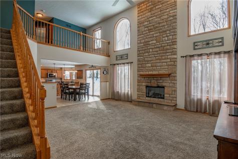 11002 Trenton Road NW Uniontown OH 44685