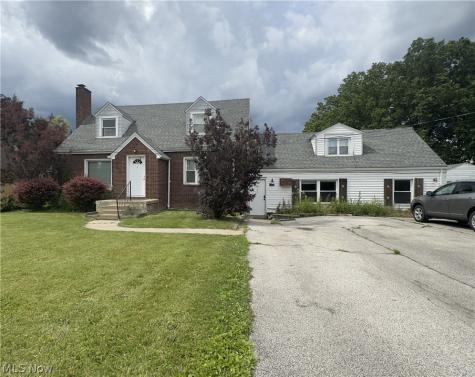 1320 W Montrose Youngstown OH 44505