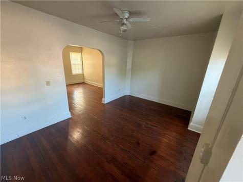 15416 Waterloo Road Cleveland OH 44110