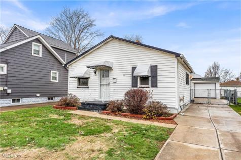 5374 Royal Street Maple Heights OH 44137