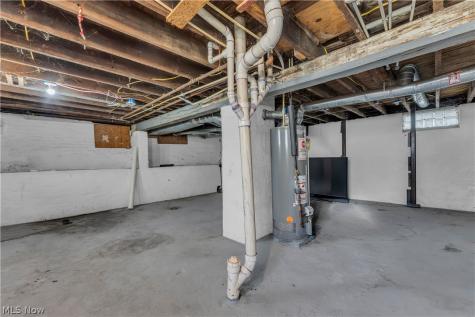 7024 Clark Avenue Cleveland OH 44102