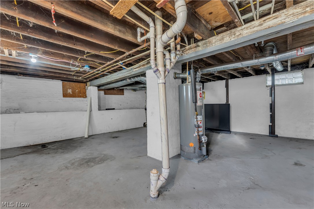 7024 Clark Avenue Cleveland OH 44102