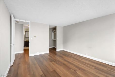 12700 Lake Avenue Lakewood OH 44107