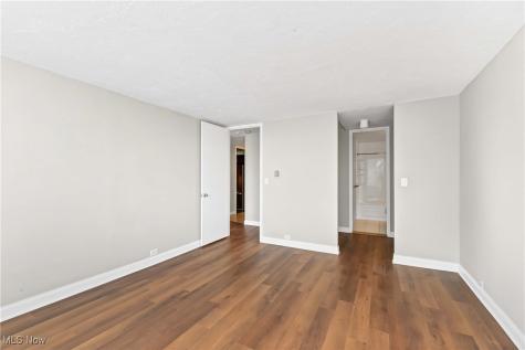 12700 Lake Avenue Lakewood OH 44107