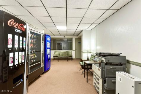 12700 Lake Avenue Lakewood OH 44107