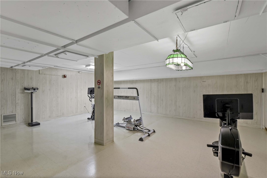 12700 Lake Avenue Lakewood OH 44107