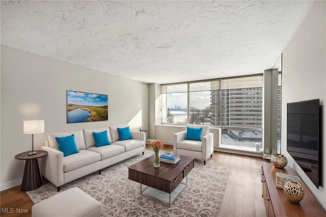 12700 Lake Avenue Lakewood OH 44107