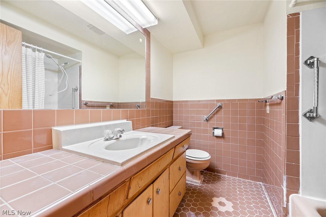 1770 Tanglewood Drive Akron OH 44313