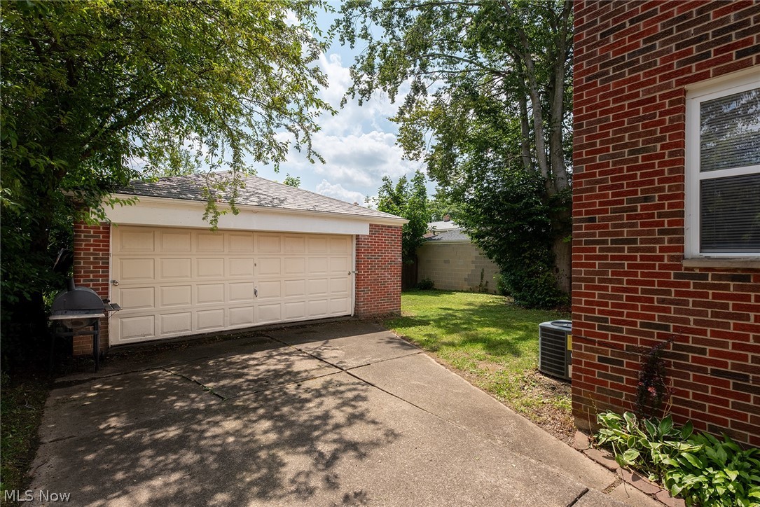 1770 Tanglewood Drive Akron OH 44313