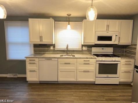 1674 Beckwith Drive Hudson OH 44236