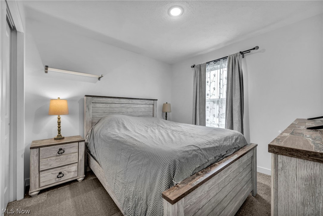 704 Maple Hollow Court Elyria OH 44035