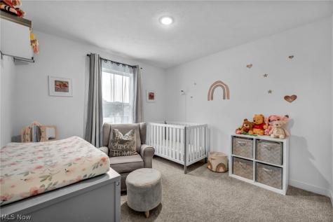 704 Maple Hollow Court Elyria OH 44035