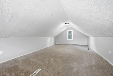 975 Corwin Avenue Akron OH 44310