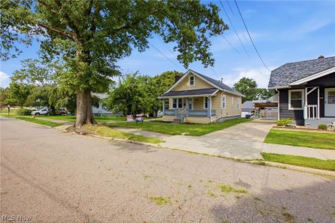 975 Corwin Avenue Akron OH 44310