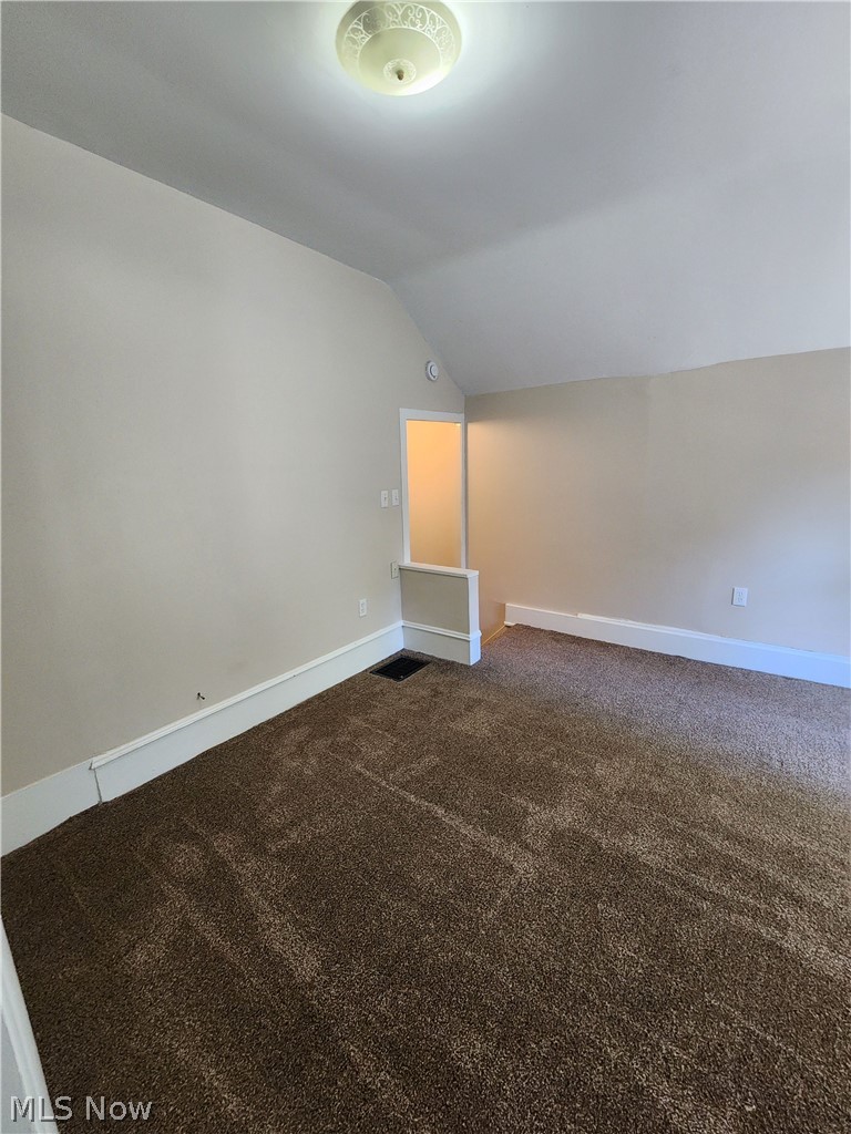 224 Gates Avenue Elyria OH 44035