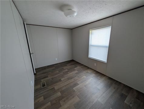 140 Briarcliff Drive Elyria OH 44035