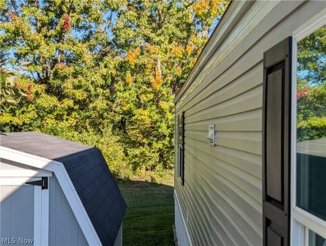 140 Briarcliff Drive Elyria OH 44035
