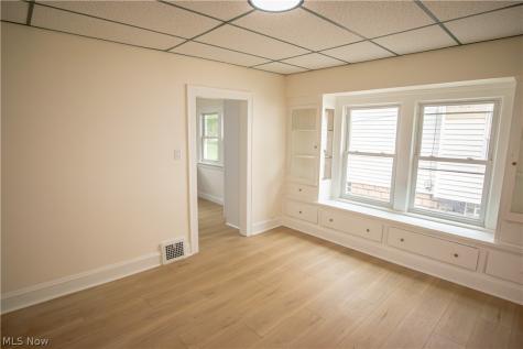 9105 Bancroft Avenue Cleveland OH 44105