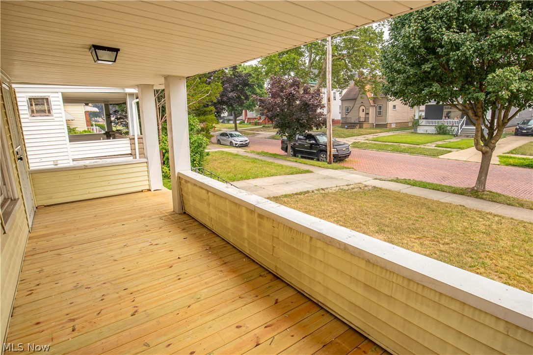 9105 Bancroft Avenue Cleveland OH 44105
