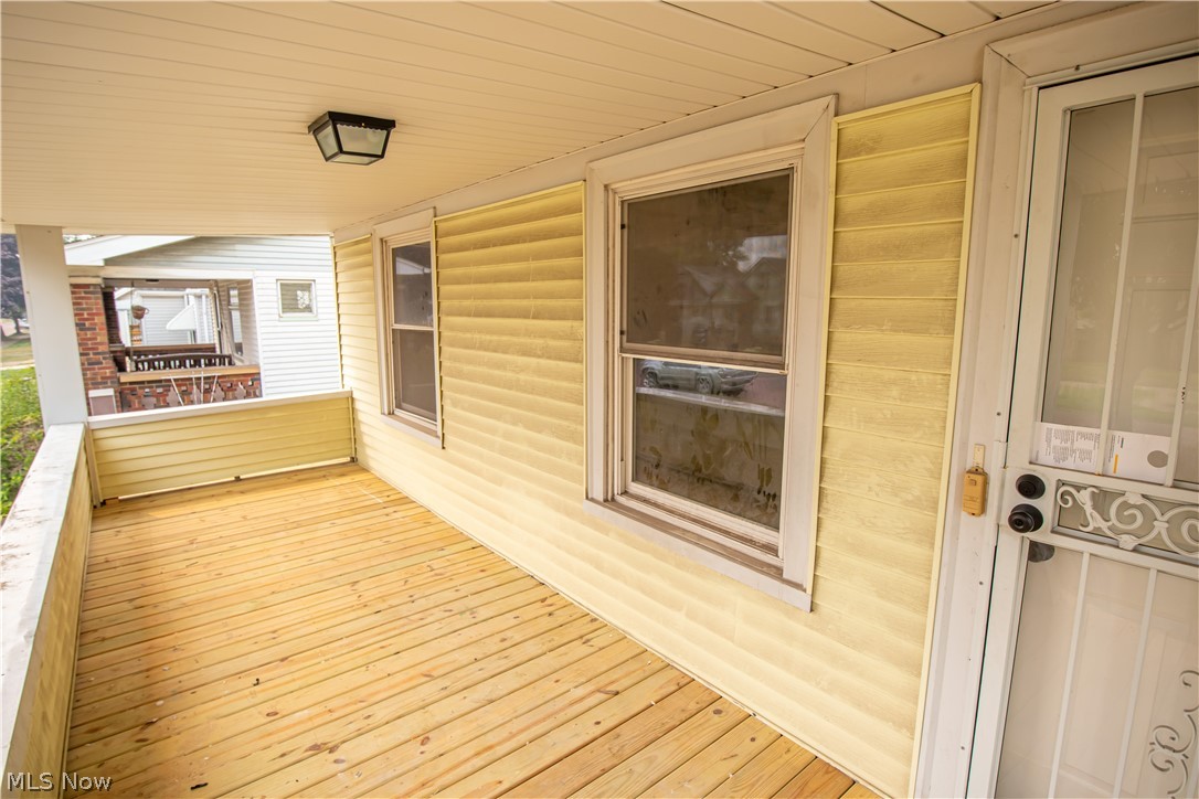 9105 Bancroft Avenue Cleveland OH 44105