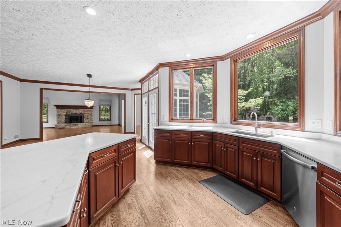 7442 Worlington Drive Solon OH 44139