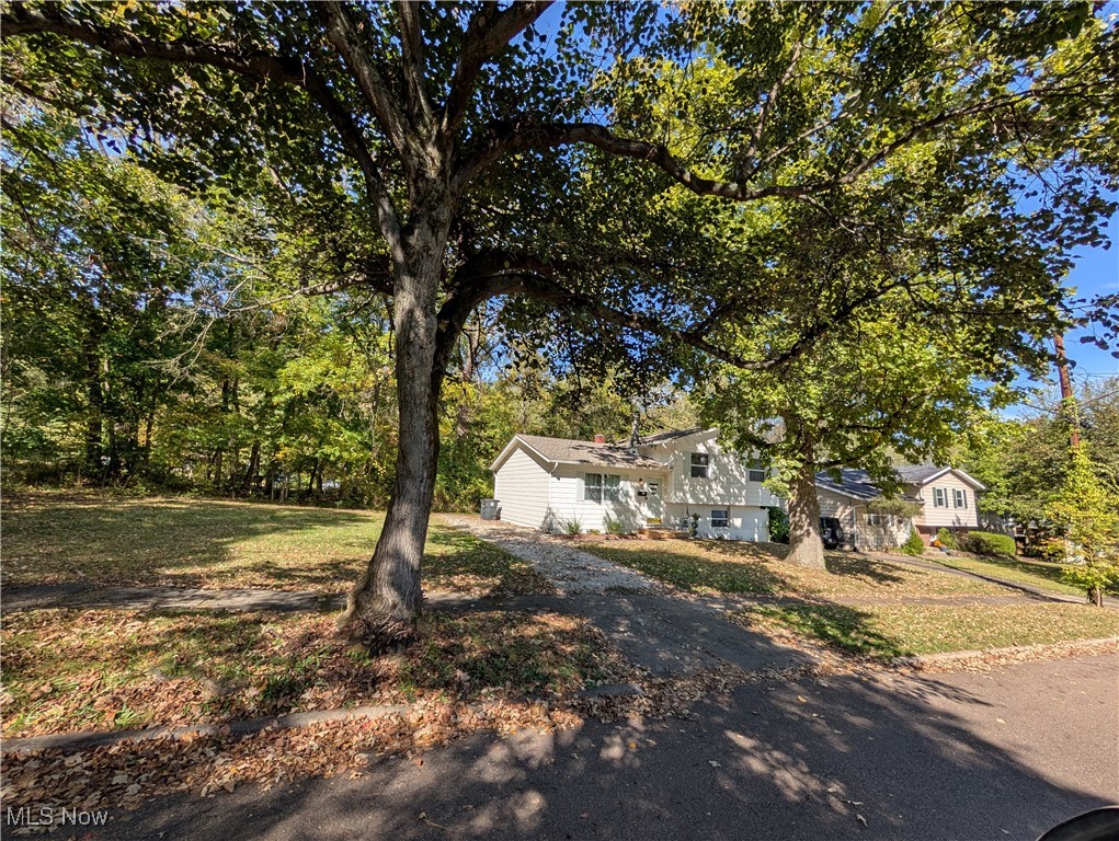 1494 Hilton Drive Akron OH 44313